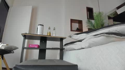 Candy online show from 09-28-25, 02:00