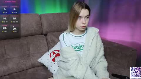 _capybara0_0 online show from 02-26-25, 09:42