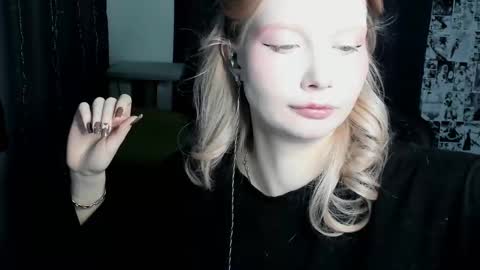 Merlizz online show from 03-10-25, 06:01