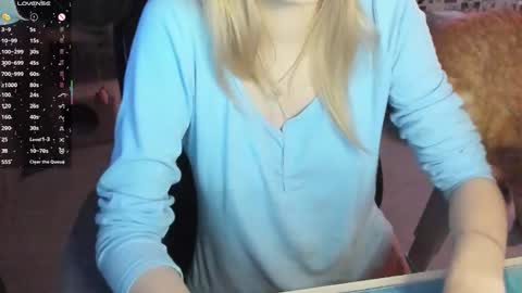 Merlizz online show from 10-23-25, 02:33