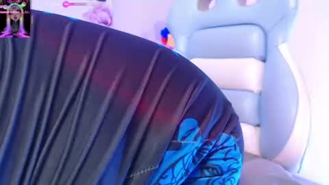 Snapshot of _carlotta_x chatting on 06-10-26, 03:18 Carlotta Fiore online show from 06-10-26, 03:18