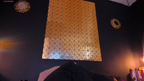 Carolina  online show from 01-22-25, 06:20