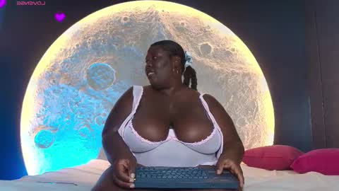 Caro. online show from 11-22-25, 07:13