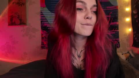 Caroline online show from 01-05-25, 04:48