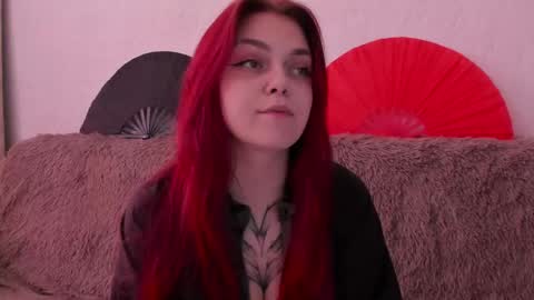 Caroline online show from 06-09-26, 10:27