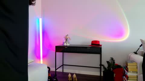 Carol  online show from 01-24-25, 10:43