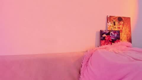 Christina Chris online show from 02-18-25, 04:26