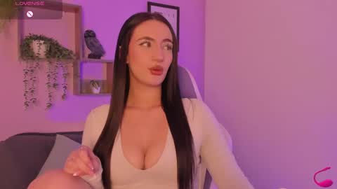 Snapshot of _celeste_moore chatting on 09-23-25, 11:08 celeste online show from 09-23-25, 11:08