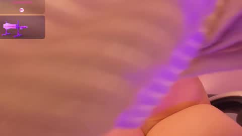 Snapshot of _celeste_moore chatting on 10-17-25, 09:45 celeste online show from 10-17-25, 09:45