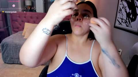 _chelsea_24 online show from 12-18-25, 06:52