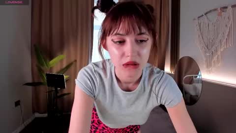 Snapshot of _chillbacca_ chatting on 09-14-25, 12:04 _chillbacca_ online show from 09-14-25, 12:04