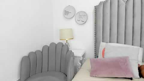 Chloe  online show from 01-10-25, 09:42