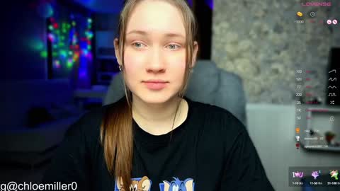 Snapshot of _chloe_miller_ chatting on 01-03-25, 06:14 _chloe_miller_ online show from 01-03-25, 06:14