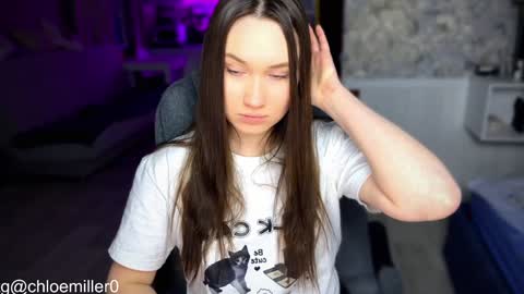 Snapshot of _chloe_miller_ chatting on 01-31-25, 10:21 _chloe_miller_ online show from 01-31-25, 10:21