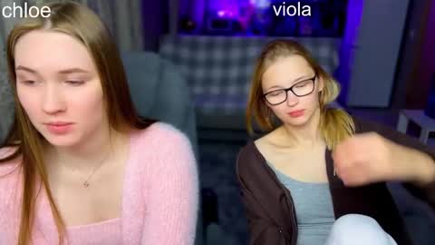 Snapshot of _chloe_miller_ chatting on 10-06-25, 07:44 _chloe_miller_ online show from 10-06-25, 07:44