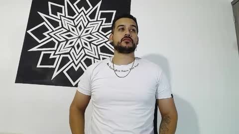 Snapshot of _christopher_dennis_ chatting on 05-25-26, 03:34 CRIS online show from 05-25-26, 03:34