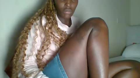 clara online show from 01-29-25, 12:13