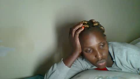 clara online show from 02-14-25, 06:02