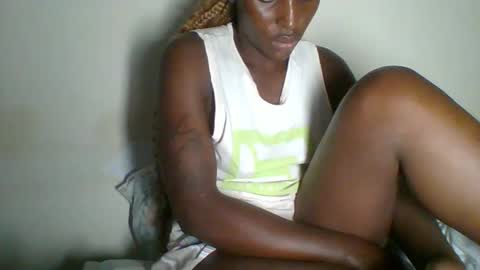 clara online show from 02-20-25, 07:08