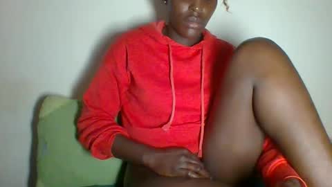 clara online show from 02-28-25, 07:37