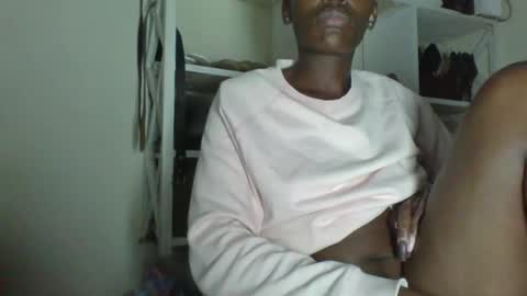 clara online show from 04-17-26, 07:50