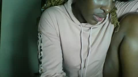 clara online show from 04-27-26, 06:17