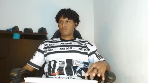 _cockpromise_ online show from 10-23-25, 07:01