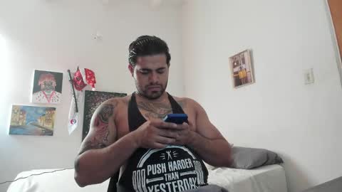  coddy  nolove online show from 01-01-25, 09:09