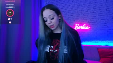 Nica online show from 01-18-25, 04:37