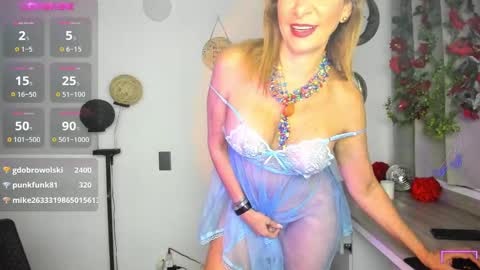  cristal ayala online show from 03-10-25, 03:45