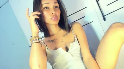 Snapshot of _cumonu69_ chatting on 01-05-25, 10:43 Tiko online show from 01-05-25, 10:43