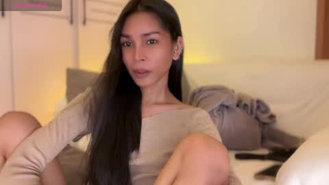 Snapshot of _cumonu69_ chatting on 10-15-25, 02:39 Tiko online show from 10-15-25, 02:39