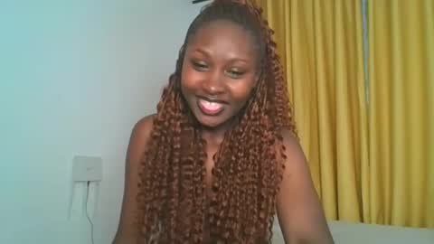 Snapshot of _cutestephanie chatting on 10-25-25, 02:13 STEPH online show from 10-25-25, 02:13