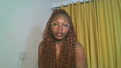 Snapshot of _cutestephanie chatting on 11-03-25, 12:24 STEPH online show from 11-03-25, 12:24