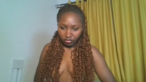 Snapshot of _cutestephanie chatting on 11-10-25, 11:48 STEPH online show from 11-10-25, 11:48