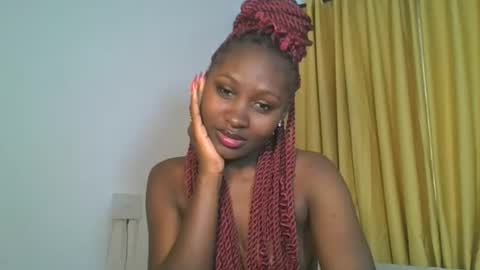 Snapshot of _cutestephanie chatting on 11-21-25, 02:27 STEPH online show from 11-21-25, 02:27