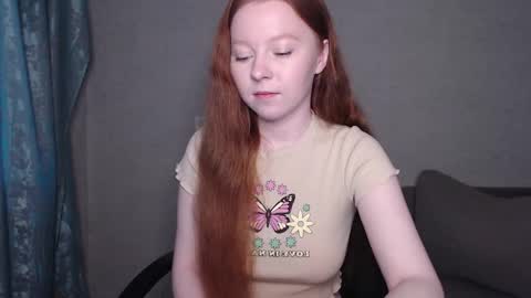 Snapshot of _damnbaby chatting on 02-01-25, 10:15 _damnbaby online show from 02-01-25, 10:15