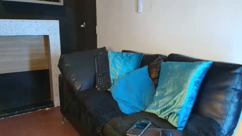 Snapshot of _dantfox_ chatting on 11-26-25, 08:43 Dante online show from 11-26-25, 08:43