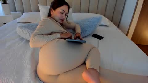 Dara online show from 02-19-25, 10:20