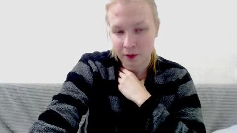 Snapshot of _dash_ chatting on 02-14-25, 04:41 Tony online show from 02-14-25, 04:41