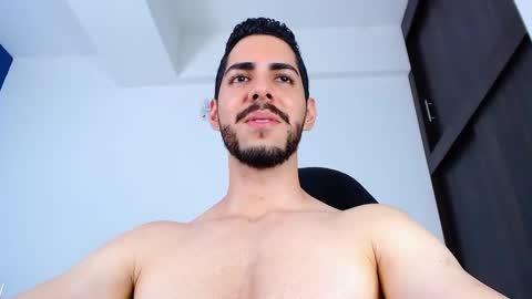 Snapshot of _davidwolf chatting on 01-21-25, 02:43 David online show from 01-21-25, 02:43