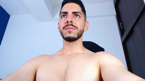 Snapshot of _davidwolf chatting on 02-10-25, 12:08 David online show from 02-10-25, 12:08