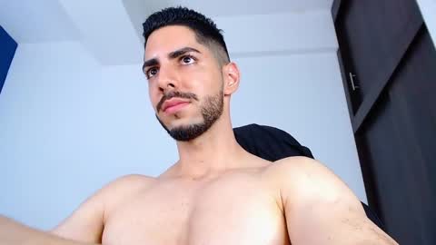 Snapshot of _davidwolf chatting on 02-10-25, 03:13 David online show from 02-10-25, 03:13