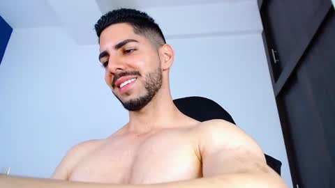 Snapshot of _davidwolf chatting on 02-10-25, 11:34 David online show from 02-10-25, 11:34