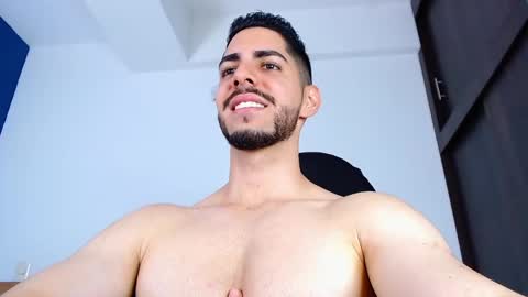 Snapshot of _davidwolf chatting on 02-11-25, 11:22 David online show from 02-11-25, 11:22