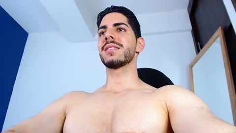 Snapshot of _davidwolf chatting on 03-04-25, 01:23 David online show from 03-04-25, 01:23