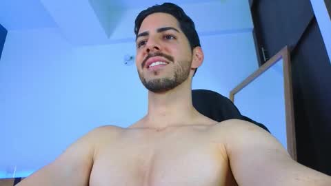 Snapshot of _davidwolf chatting on 10-15-25, 12:33 David online show from 10-15-25, 12:33