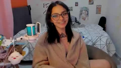 Pao online show from 12-04-25, 03:16