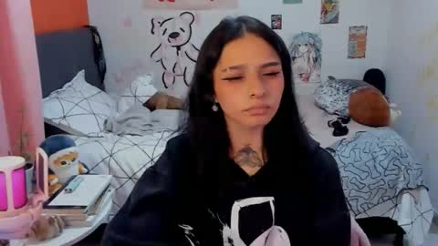 Pao online show from 12-22-25, 04:09