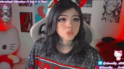 Snapshot of _deadly_doll chatting on 12-25-24, 10:59    online show from 12-25-24, 10:59